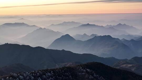 浙江临安大明山群山雾绕山水画日出雾凇光影