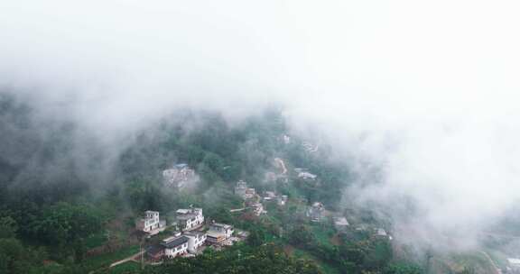 云南贵州拍自然风光大山山上高山云流