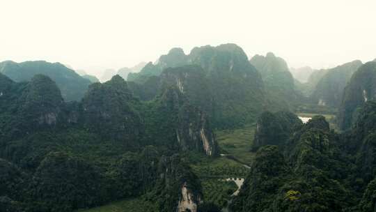 Drone， Rocky，Hills，泰