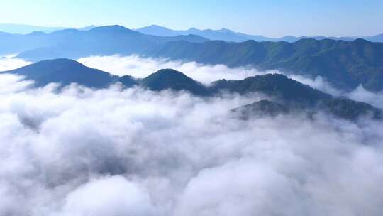 山间云海航拍全景