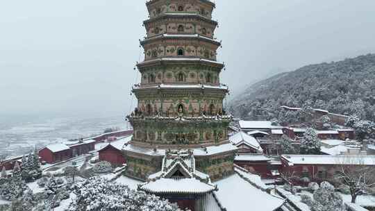 山西洪洞广胜寺雪景