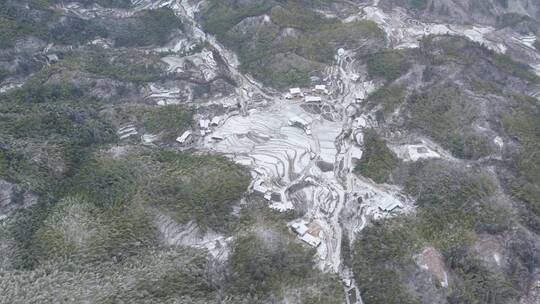 4K航拍 桂林村落梯田雪景