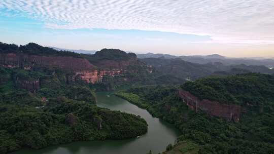 航拍韶关丹霞地貌丹霞山 阳元峰 长老峰景区