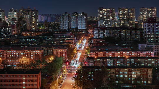 夜晚街道车流行人社区夜景