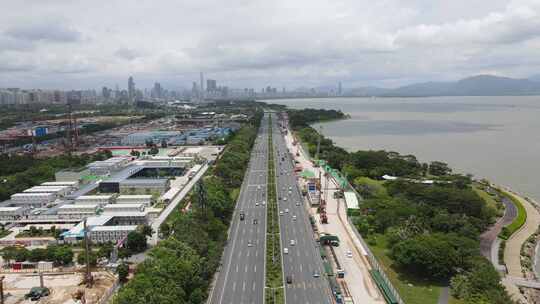 深圳滨海大道旁的超级总部基地建筑工地航拍