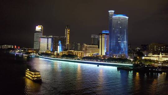 4K航拍厦门鹭江道灯光秀夜景