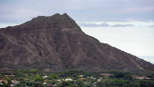 延时，山，村庄，城镇