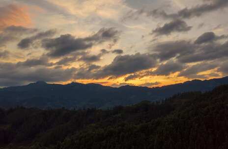 航拍广西牙戈夕阳延时