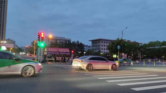 城市街道马路路上景象实拍