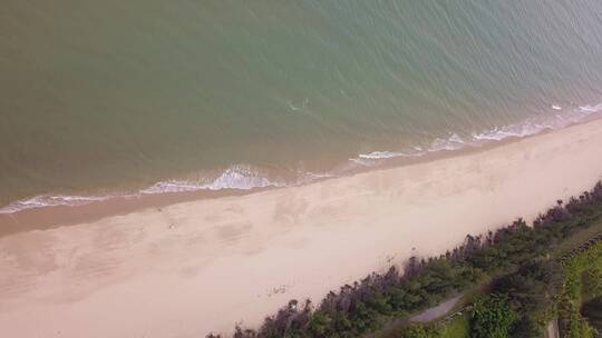 三亚 夏日海边沙滩海岛城市 航拍视频素材模板下载