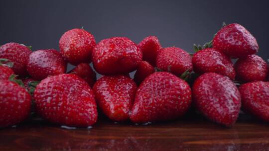 草莓水果商业广告素材