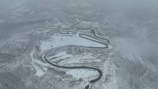 东白山雪后风车云海风光4K