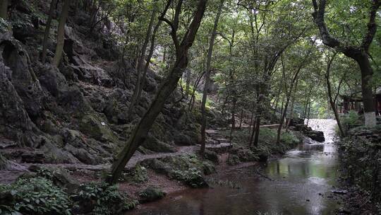 杭州灵隐寺飞来峰塑像