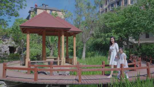 温馨母女 家庭 母女家庭温馨幸福生活