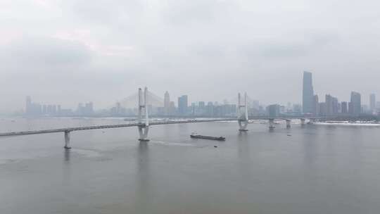 2024武汉长江二桥雪景航拍