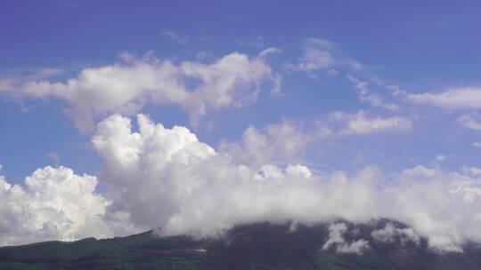 山峰雨后天空云朵白云山天气雨过天晴卷积云