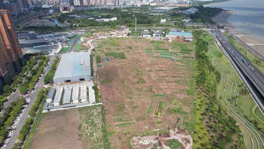 城市荒野之地航拍