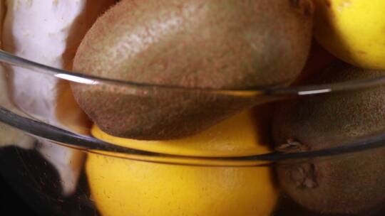 各种含有维生素C的水果猕猴桃柚子柠檬
