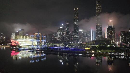 广州市中心珠江新城雨天夜景航拍