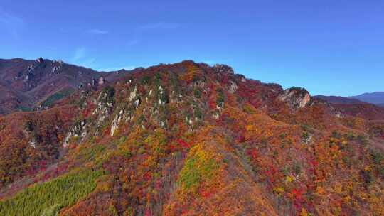 航拍辽宁丹东天桥沟秋天风景