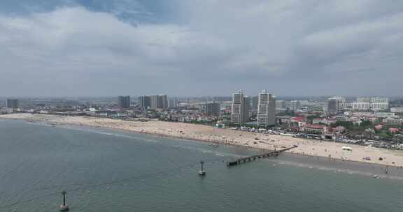 秦皇岛海边建筑沙滩航拍