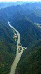 航拍山川河流自然风光