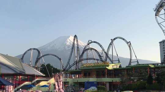 日本富士Q高地的过山车