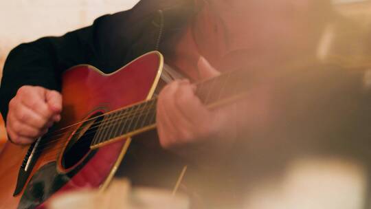 吉他手弹奏吉他演奏4k视频素材