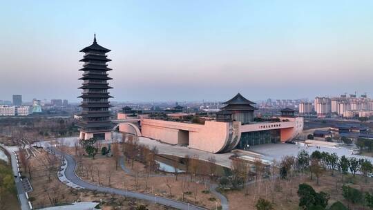 江苏扬州中国大运河博物馆日落航拍4K素材