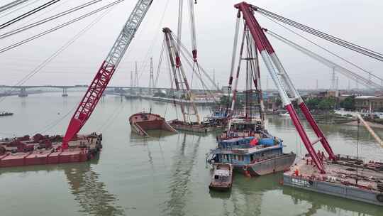 中国广东省广州市南沙区下横沥水道沉船打捞