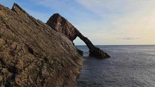 弓小提琴岩，波特克基，苏格兰，海