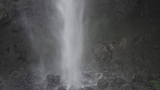 2020.08.13 四川乐山硝洞岩 森林白天航拍 4k _0417