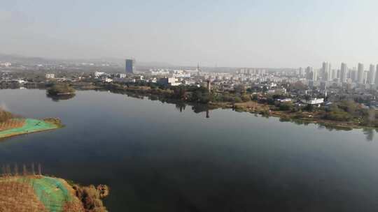 汤山 湖面