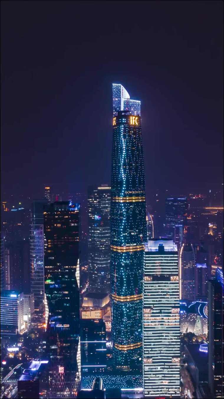 广州_环绕珠江新城夜景延时_竖屏