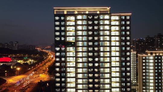 夜幕下新建小区楼盘灯火通明