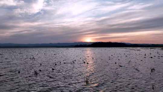 2024年3月威宁草海夕阳晚霞