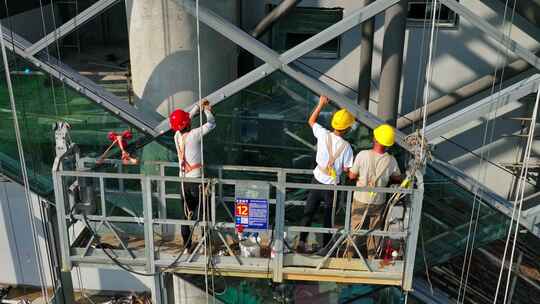 航拍高空作业建筑工地