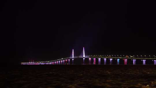 夜晚港珠澳大桥实拍桥梁灯光