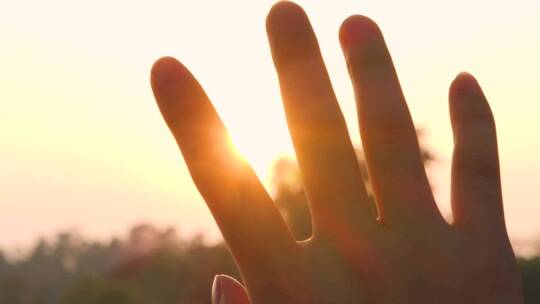 指缝阳光，手遮阳光视频素材