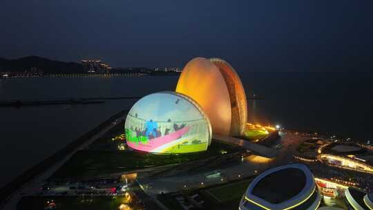 广州珠海日月贝大剧院情侣路海滩夜景航拍