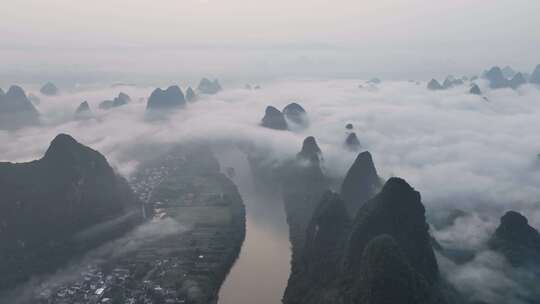 漓江云海山峦起伏云雾缭绕中国风意境