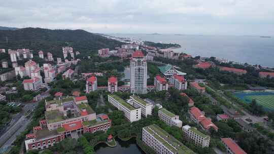 航拍厦门大学建筑