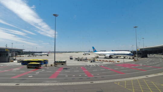 北京大兴国际机场停机坪视频素材模板下载