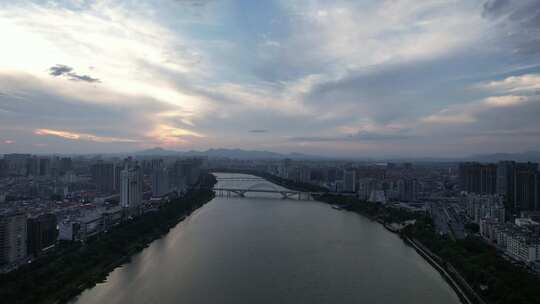 江西赣州城市晚霞夕阳西下晚霞航拍