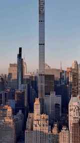 城市航拍纽约市中心57街111号摩天大楼地标高清在线视频素材下载