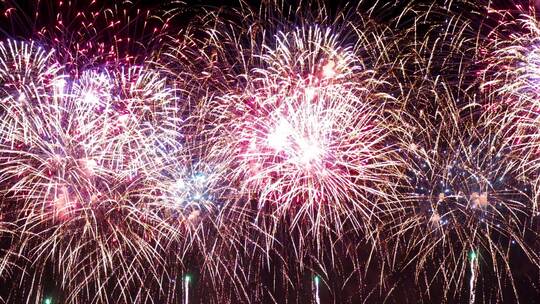 夜空繁星闪烁烟花 景象