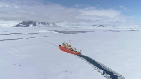 南极洲破冰船破冰航空变焦视频素材模板下载