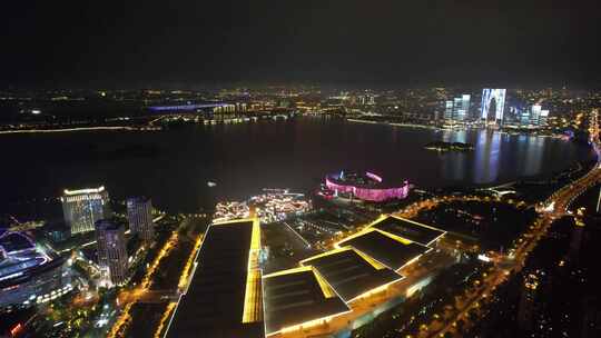 江苏苏州工业园区国金中心苏州之门夜景灯光视频素材模板下载