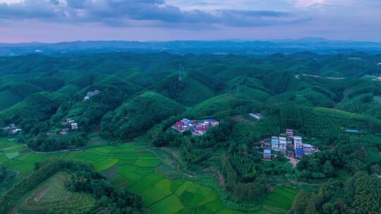 南方丘陵群山乡村农田绿色山林航拍延时风光