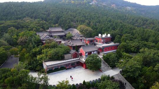 航拍山东济南著名景点千佛山风景区